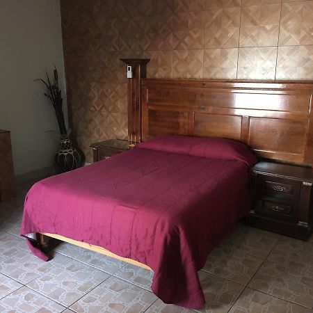 Hotel Real De Chapultepec Креэль Экстерьер фото