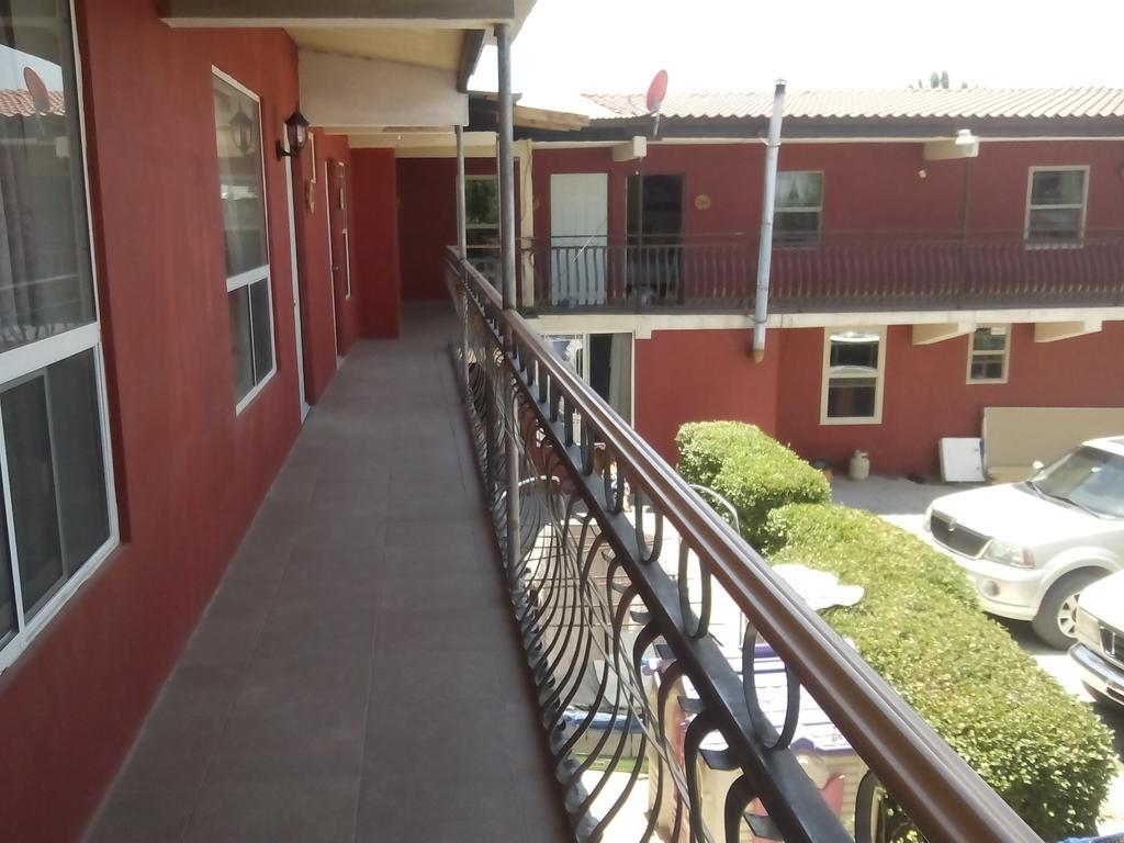 Hotel Real De Chapultepec Креэль Экстерьер фото